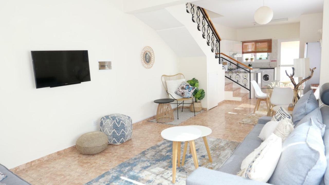 Melanos Residence 2 Bdrm Townhouse With Private Pool Klorakas Exterior foto